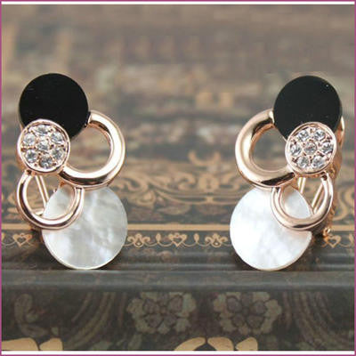 18K Gold Plated Black And White Shell Earrings
