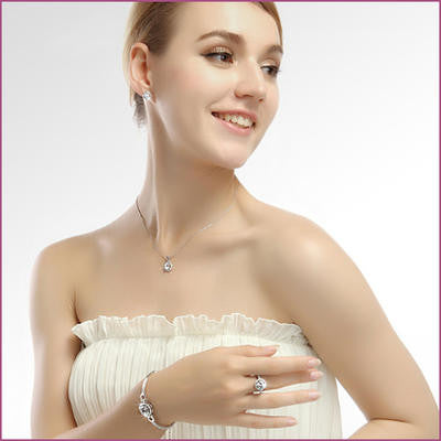 18K White Gold Plated Heart And Arrow Cubic Zircoina Ring